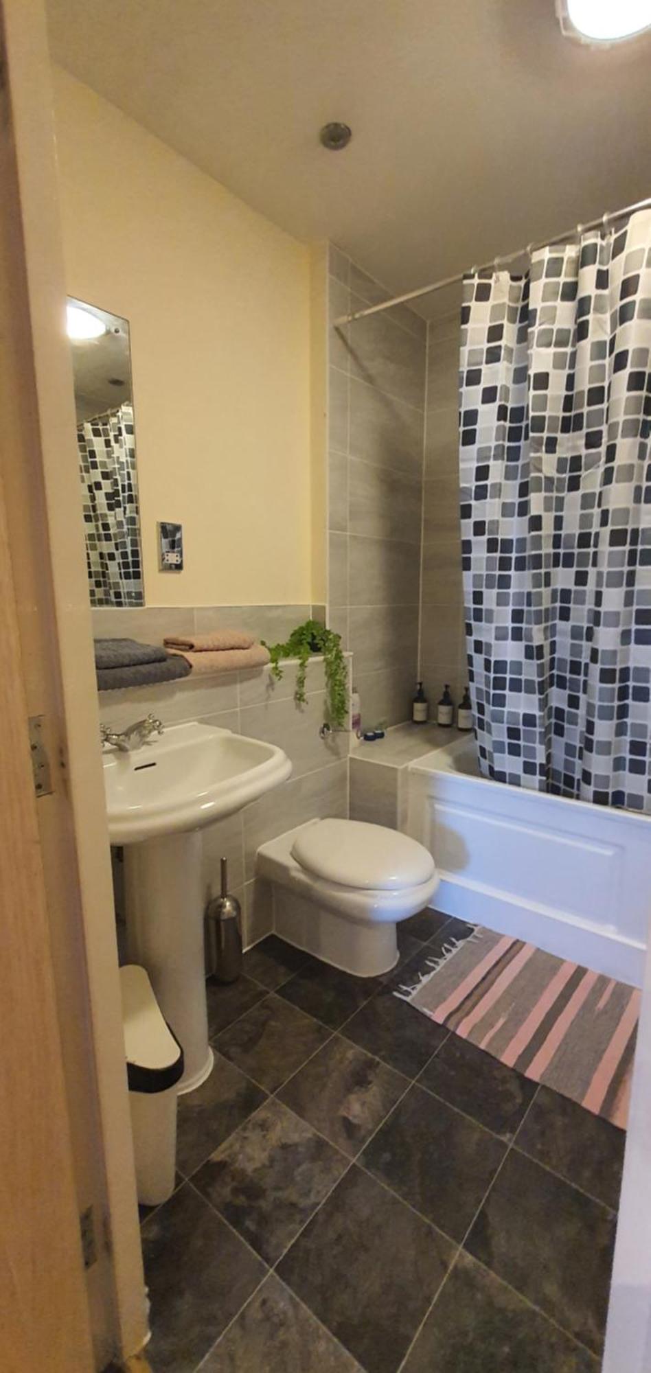 Double Room&Private Bath Near The Square Mile Londra Esterno foto